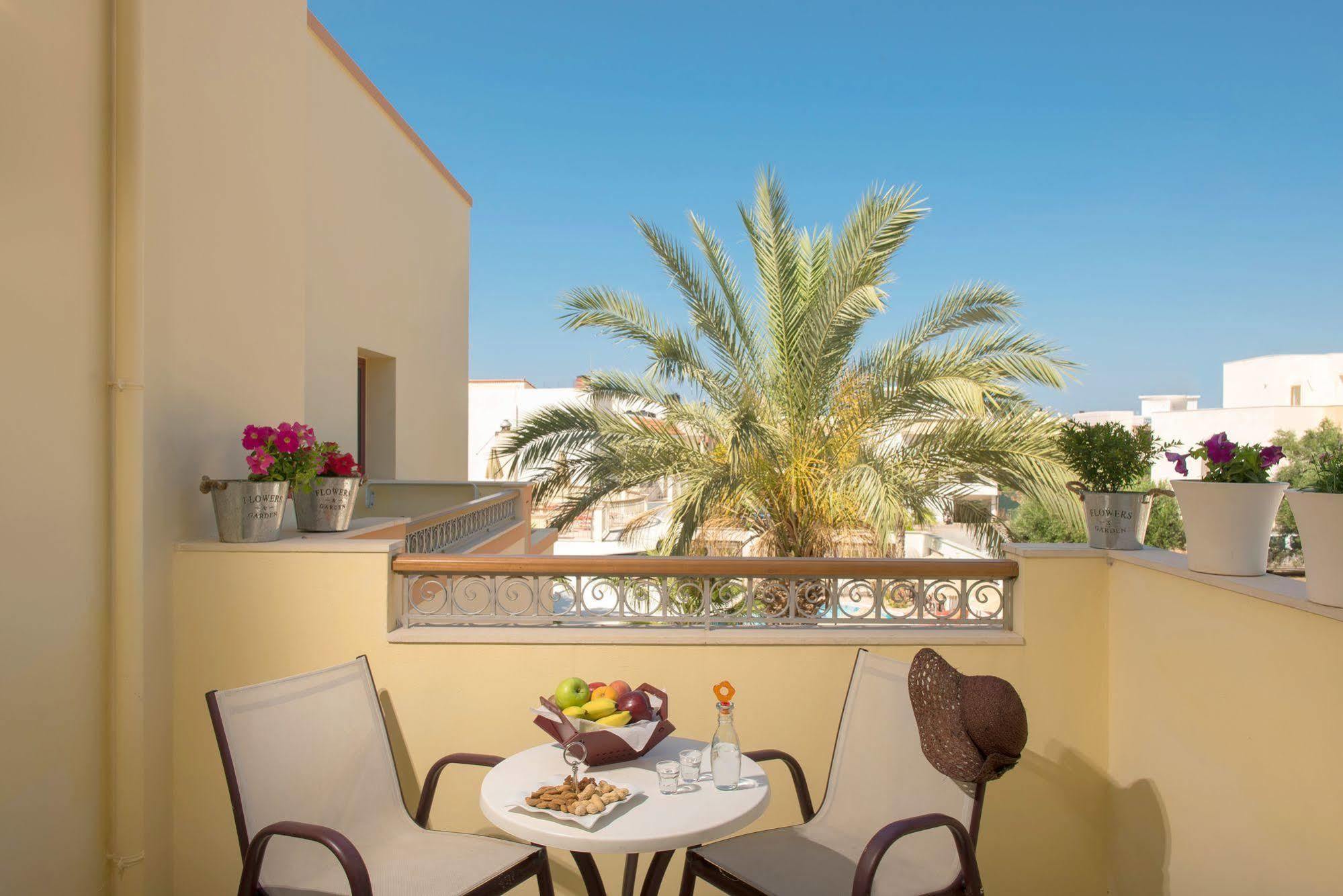 Bella Elena By Estia Aparthotel Malia  Exterior photo